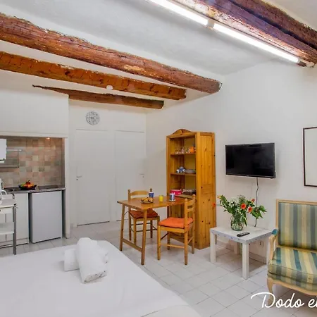 Lovely Studio Downtown With Ac - Dodo Et Tartine Appartamento